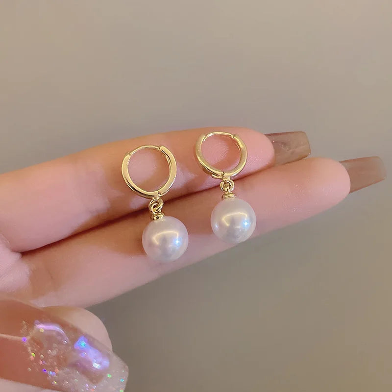 Pearl Drop Earrings Buckle